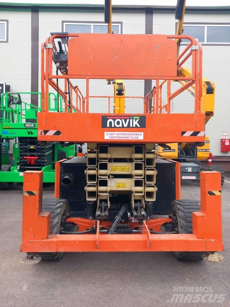 JLG 430 LRT Škaraste platforme
