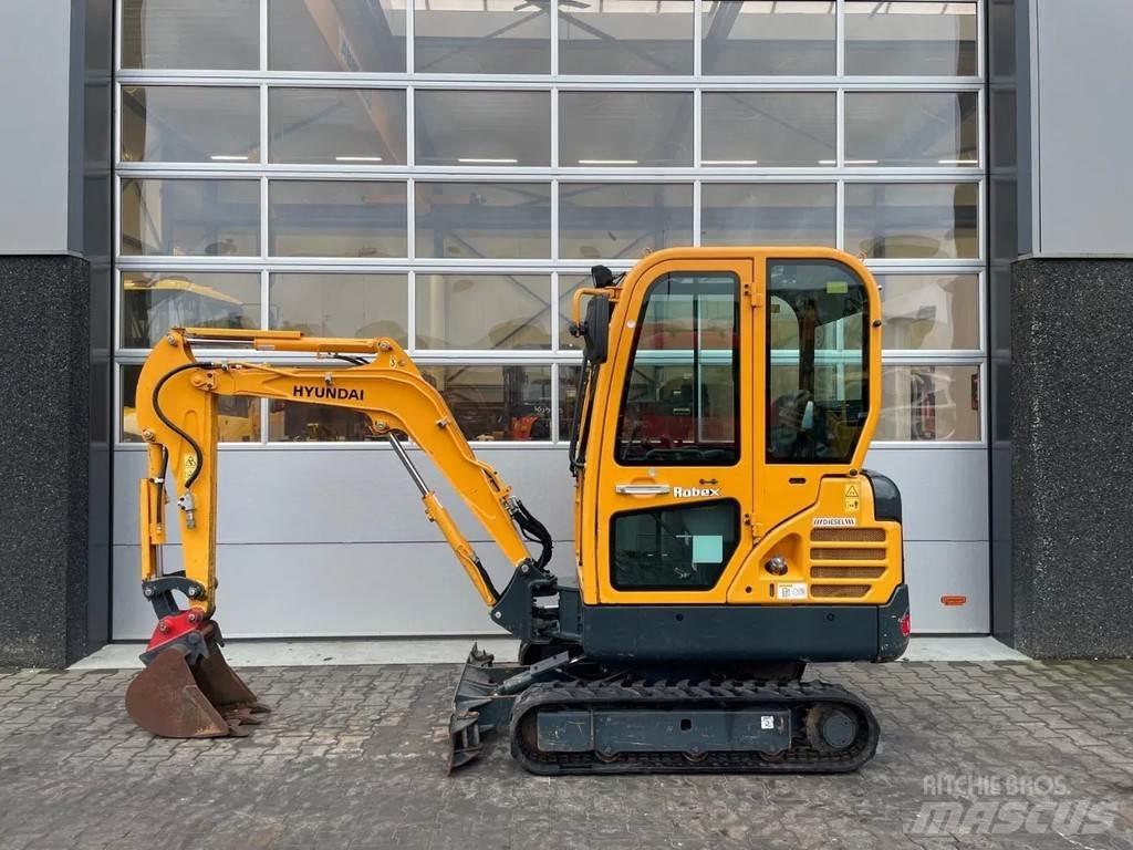 Hyundai Robex18 Mini bageri <7t