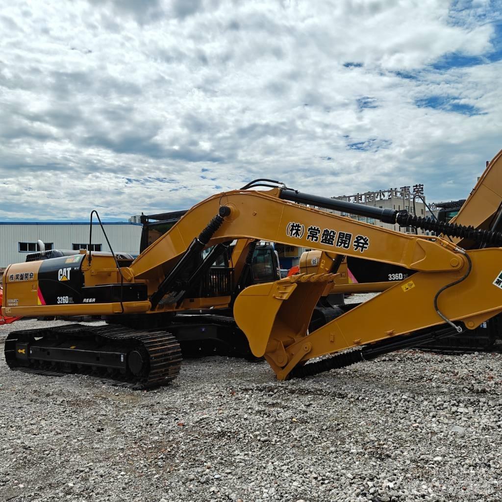 CAT 326D2 Bageri gusjeničari