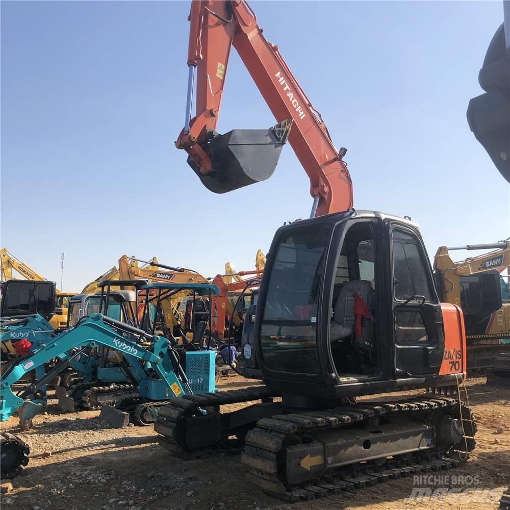 Hitachi ZX70-5A Midi bageri 7t – 12t