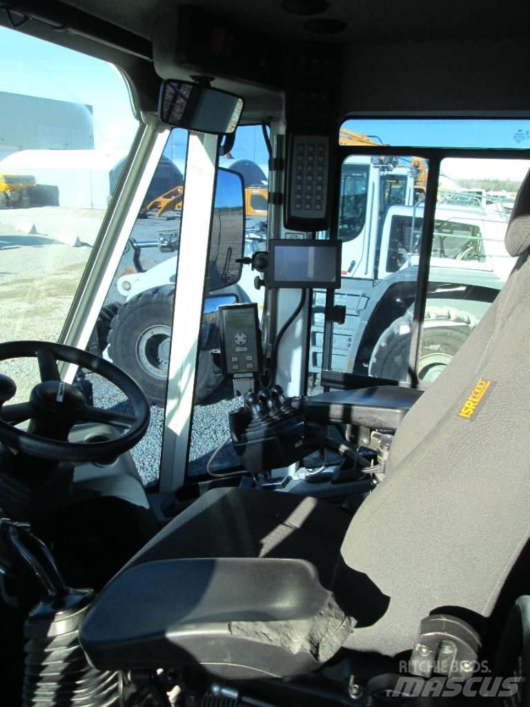 Liebherr L586 XPower Utovarivači na kotačima