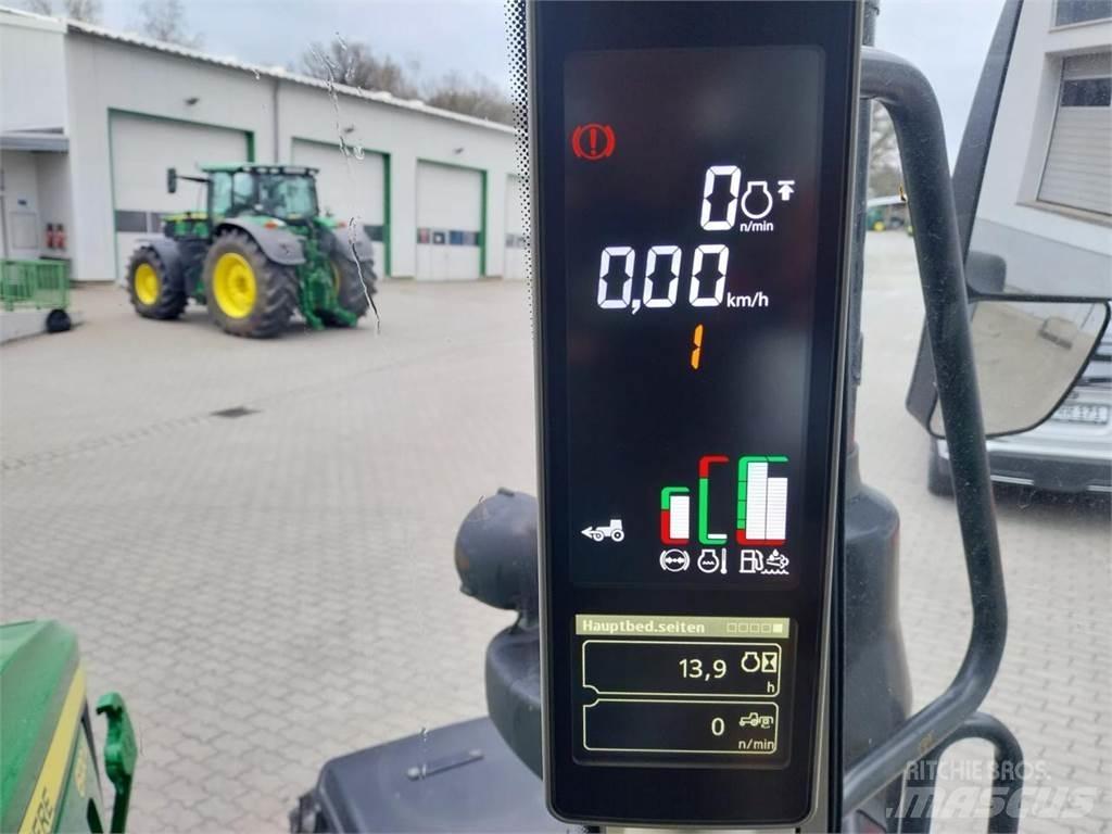John Deere 6120M Traktori