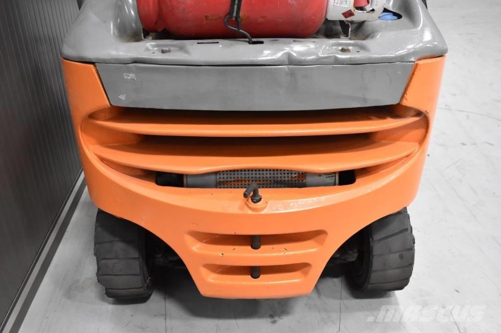 Still RX 70-16 T Plinski viličari