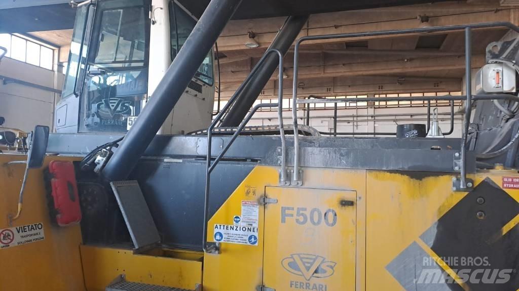  CVS F500.RS3 Dohvatni viličari
