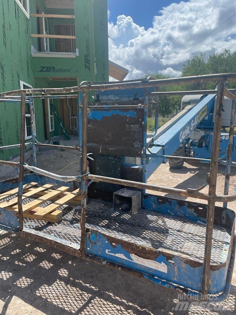 Genie S 40 Teleskopske podizne platforme