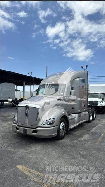 Kenworth T680 Traktorske jedinice