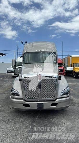 Kenworth T680 Traktorske jedinice