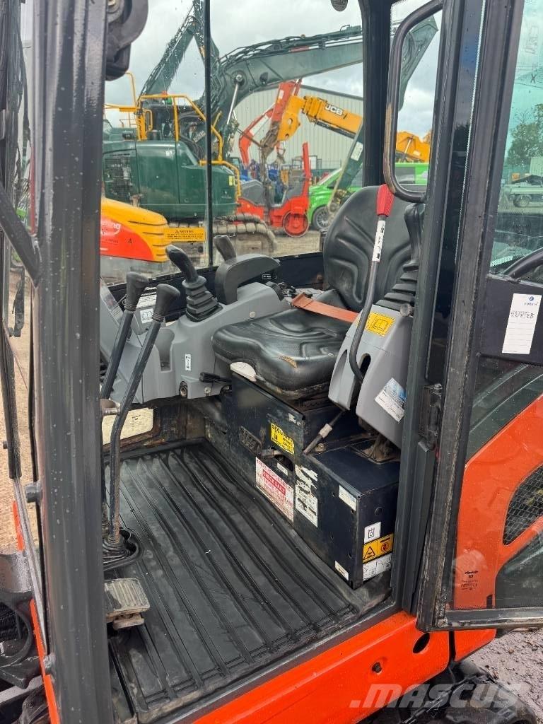 Kubota KX 016-4 Mini bageri <7t
