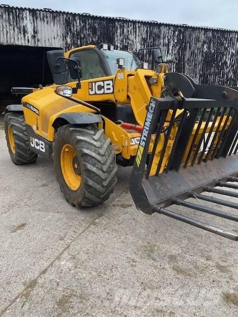 JCB 538-60 Poljoprivredni teleskopski utovarivači