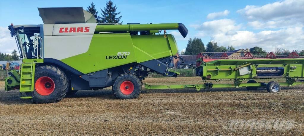 CLAAS Lexion 670 Kombajni