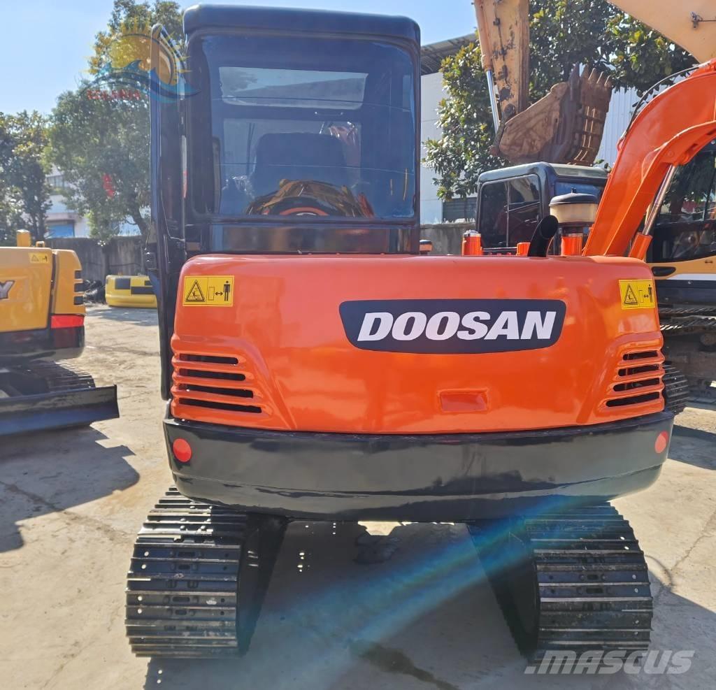 Doosan DH 55 Mini bageri <7t