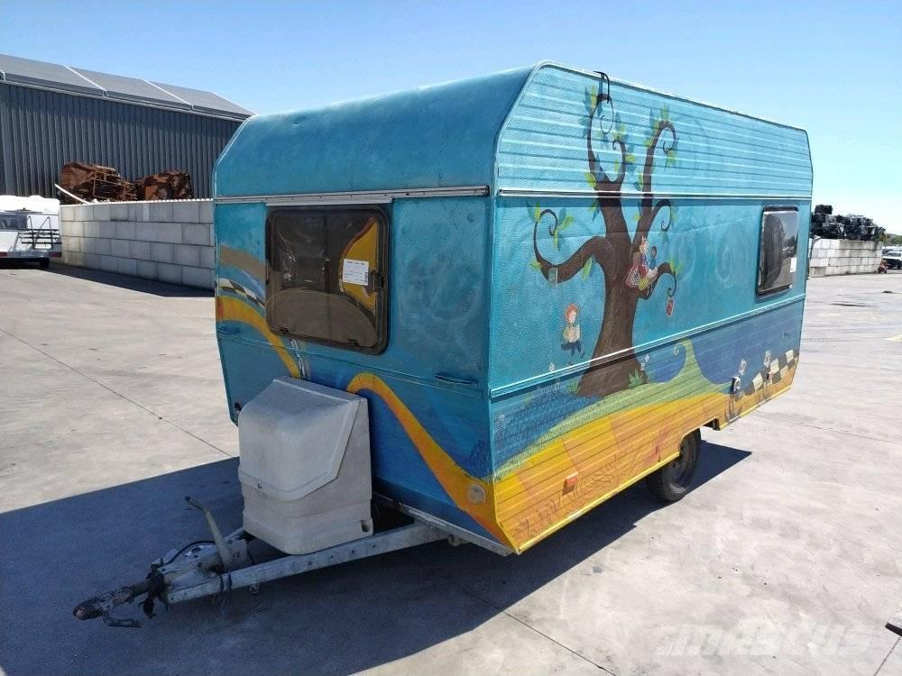  DIGUE 450 Kamperi i kamp prikolice