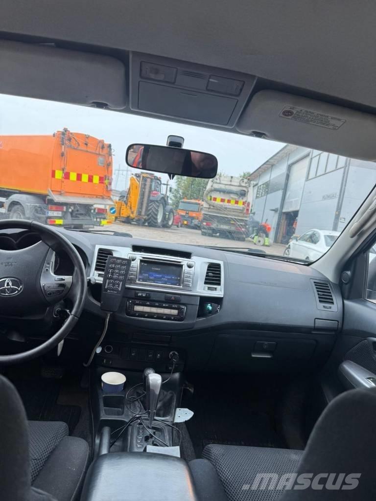 Toyota Hilux Komunalna vozila
