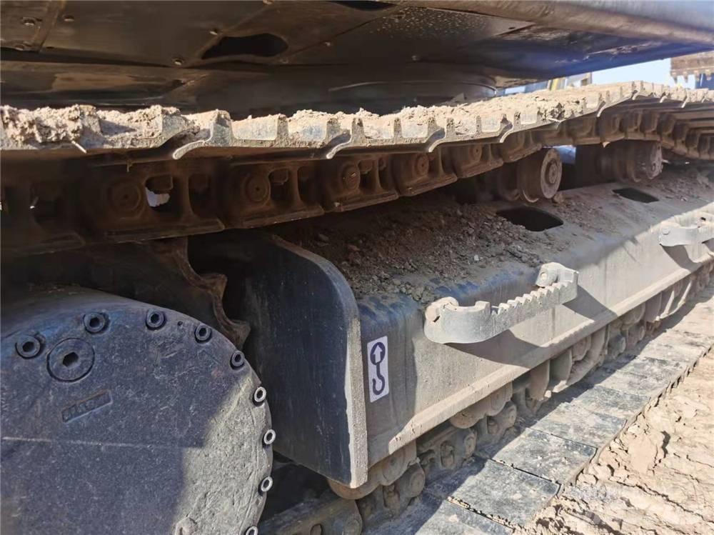 Volvo EC210D Bageri gusjeničari
