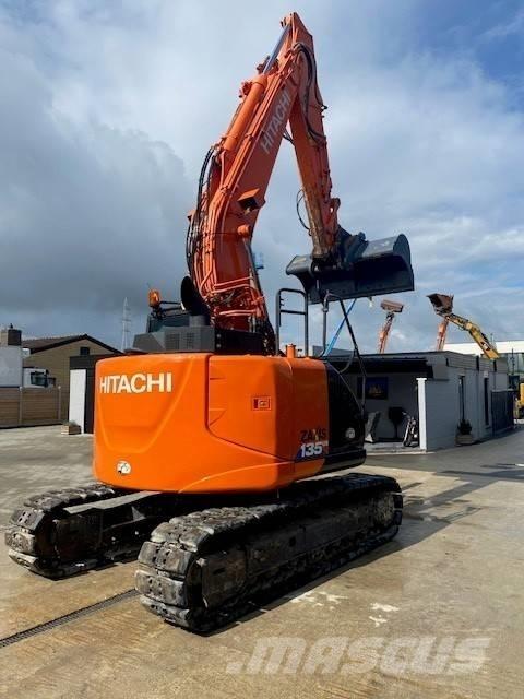 Hitachi 135 US-6 Bageri gusjeničari