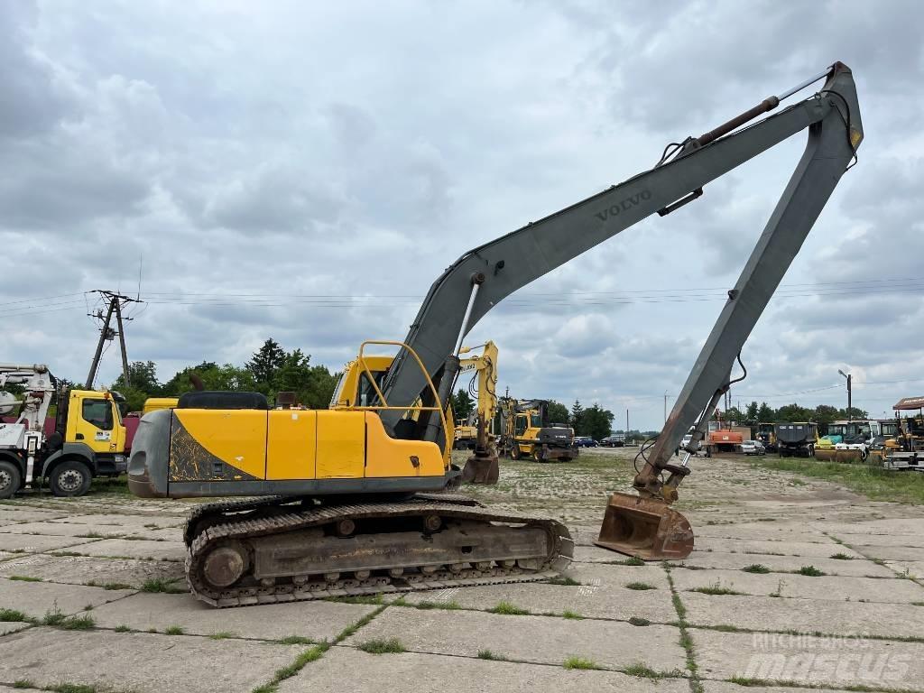 Volvo EC 240 LR Bageri dugog dosega