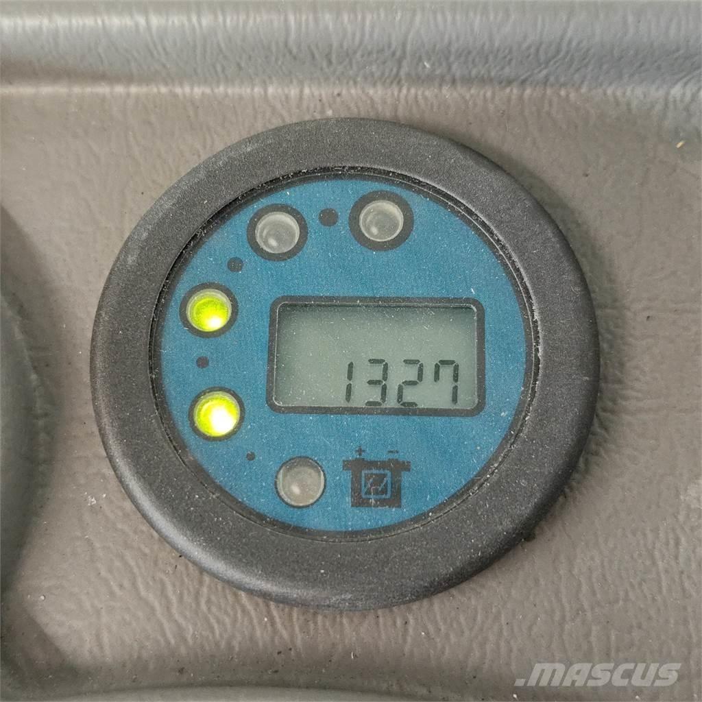 Atlet A160 Nisko podizni električni viličar sa platformu