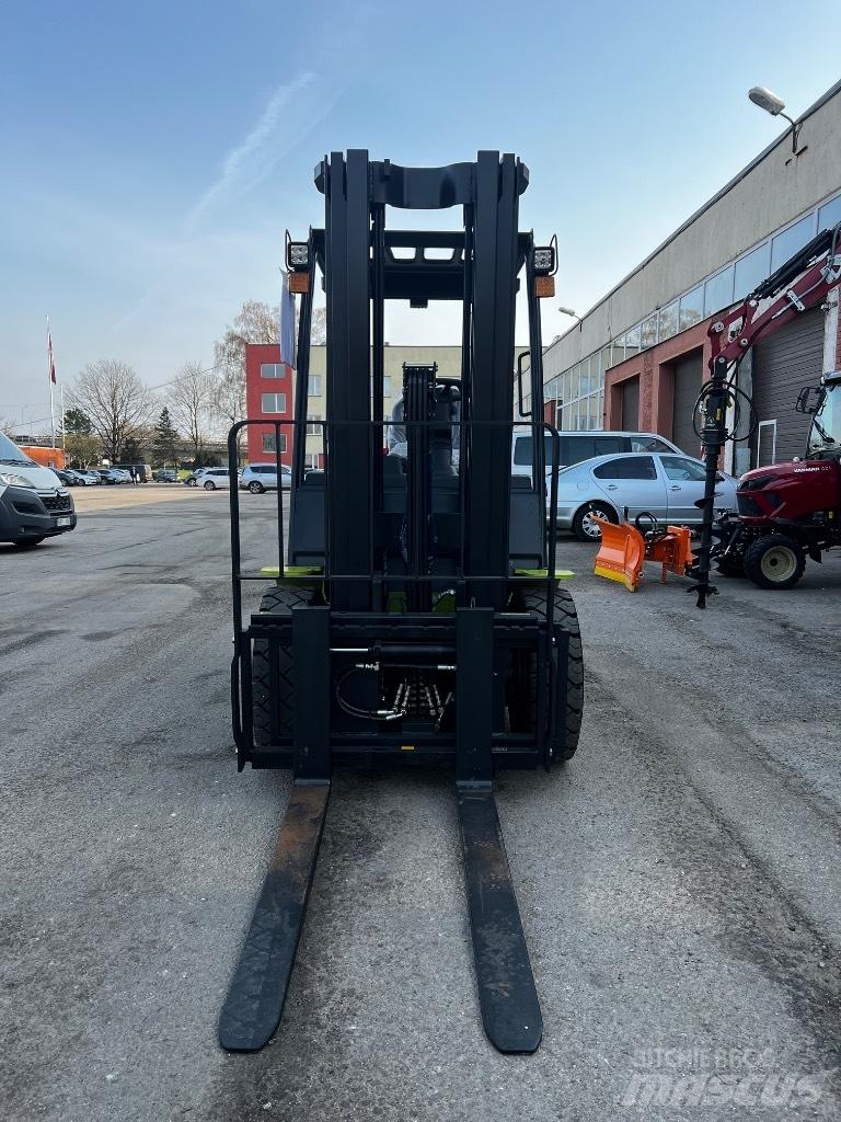 Clark S 30 L Plinski viličari