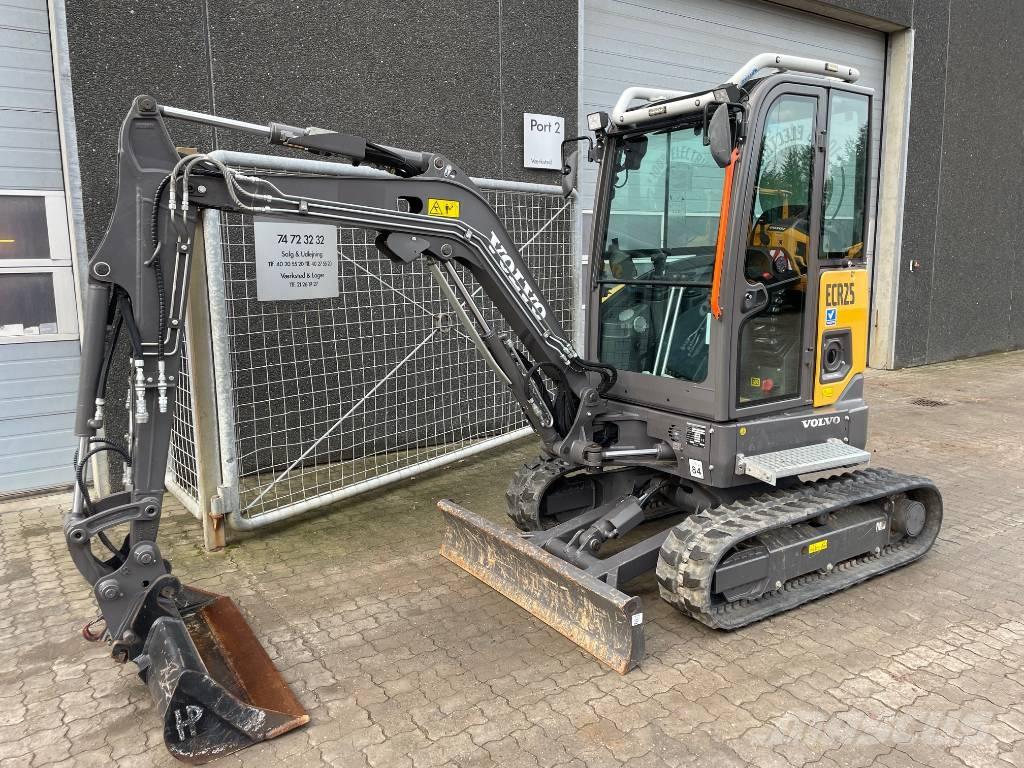 Volvo ECR25 Electric Mini bageri <7t