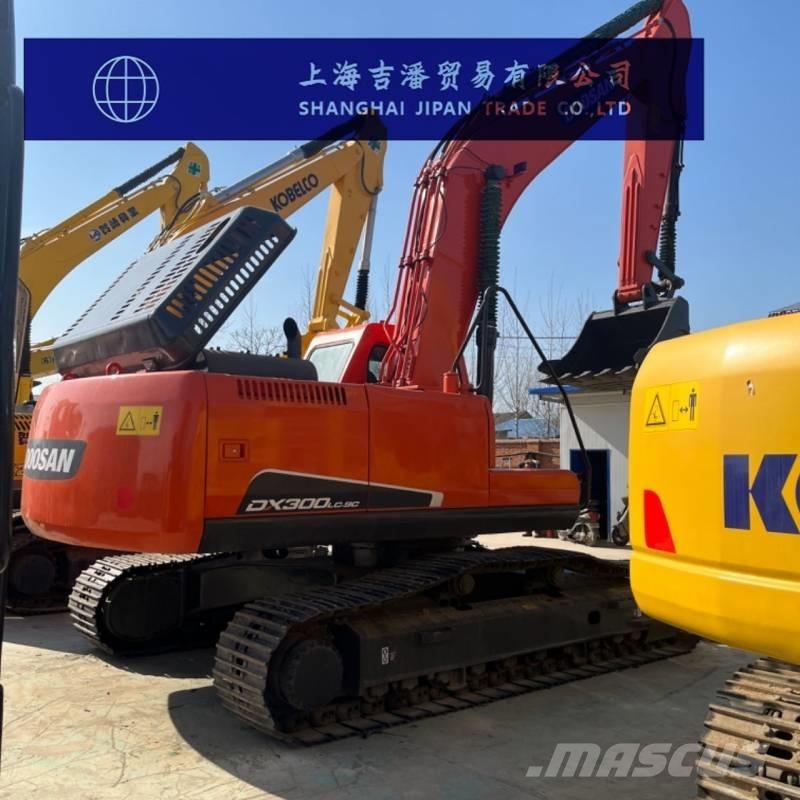 Doosan DX 300 Bageri gusjeničari
