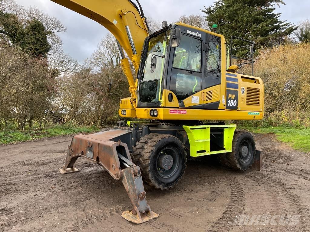 Komatsu PW 180-11 Bageri na kotačima