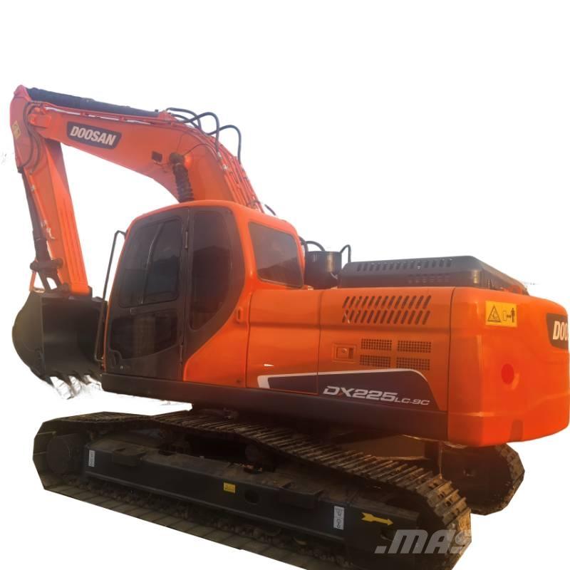 Doosan DX225 Bageri gusjeničari