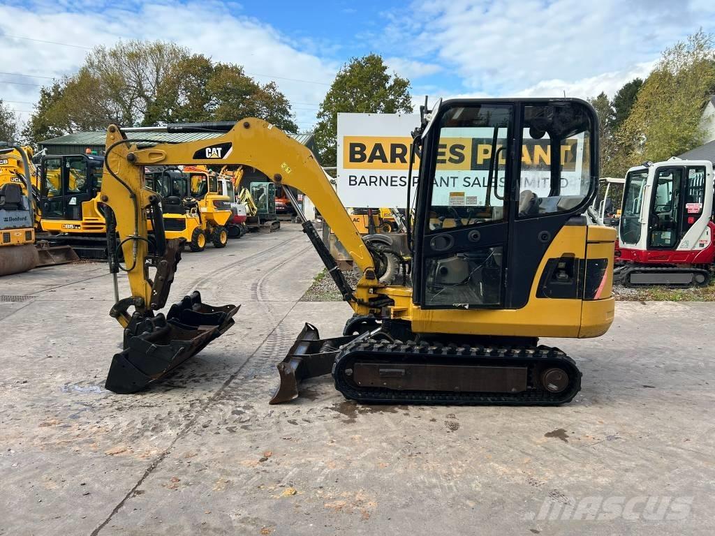 CAT 302.5 C Mini bageri <7t