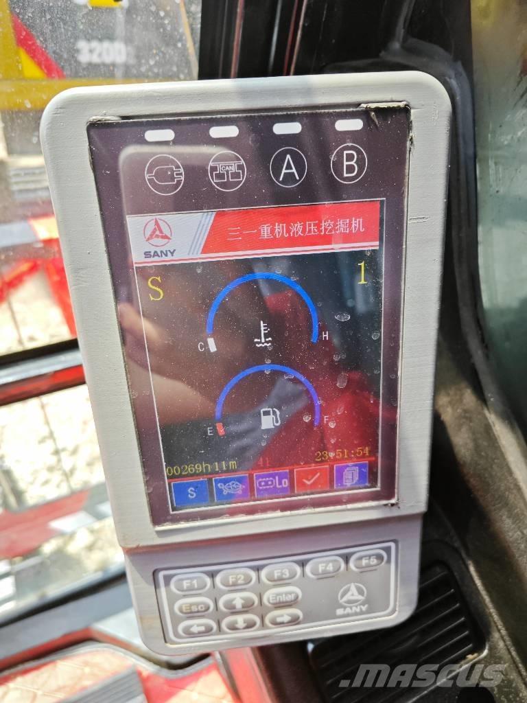 Sany SY 215 C Bageri gusjeničari