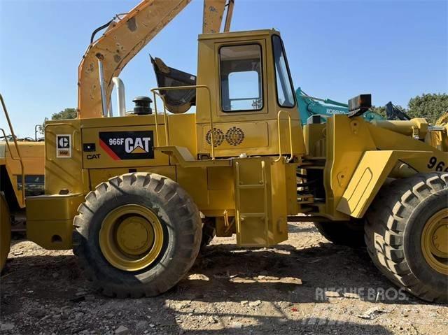 CAT 966 F Utovarivači na kotačima