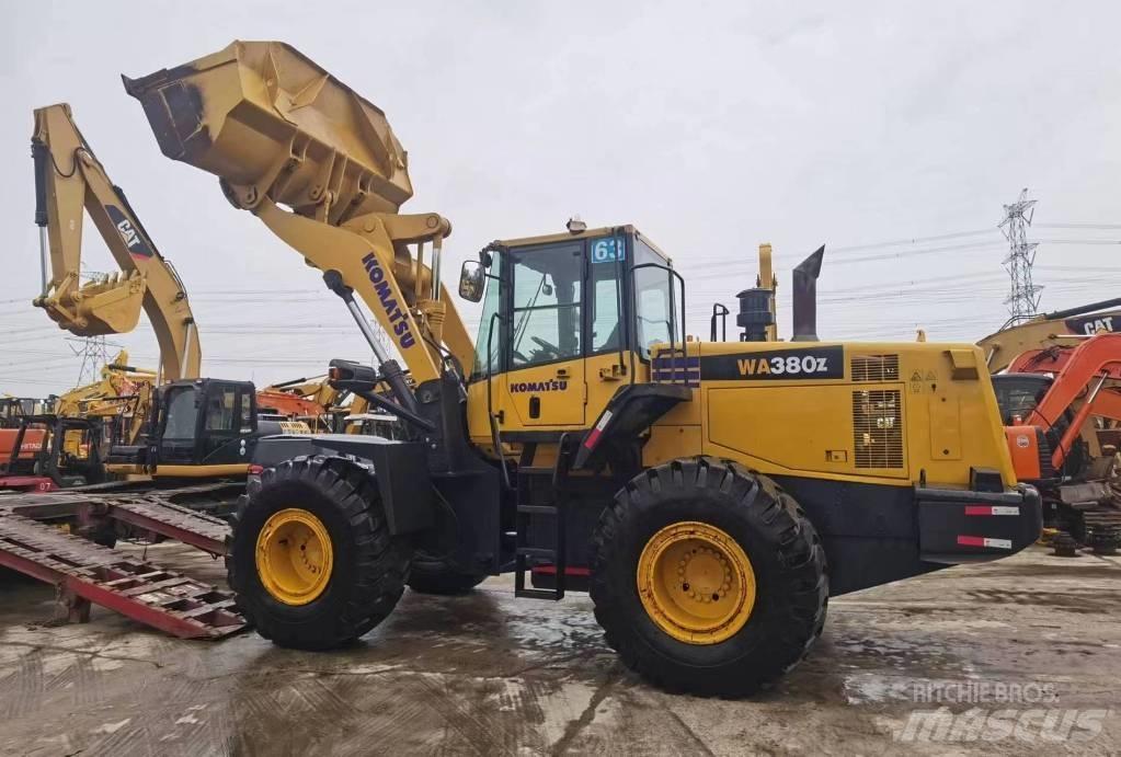 Komatsu WA 380 Utovarivači na kotačima