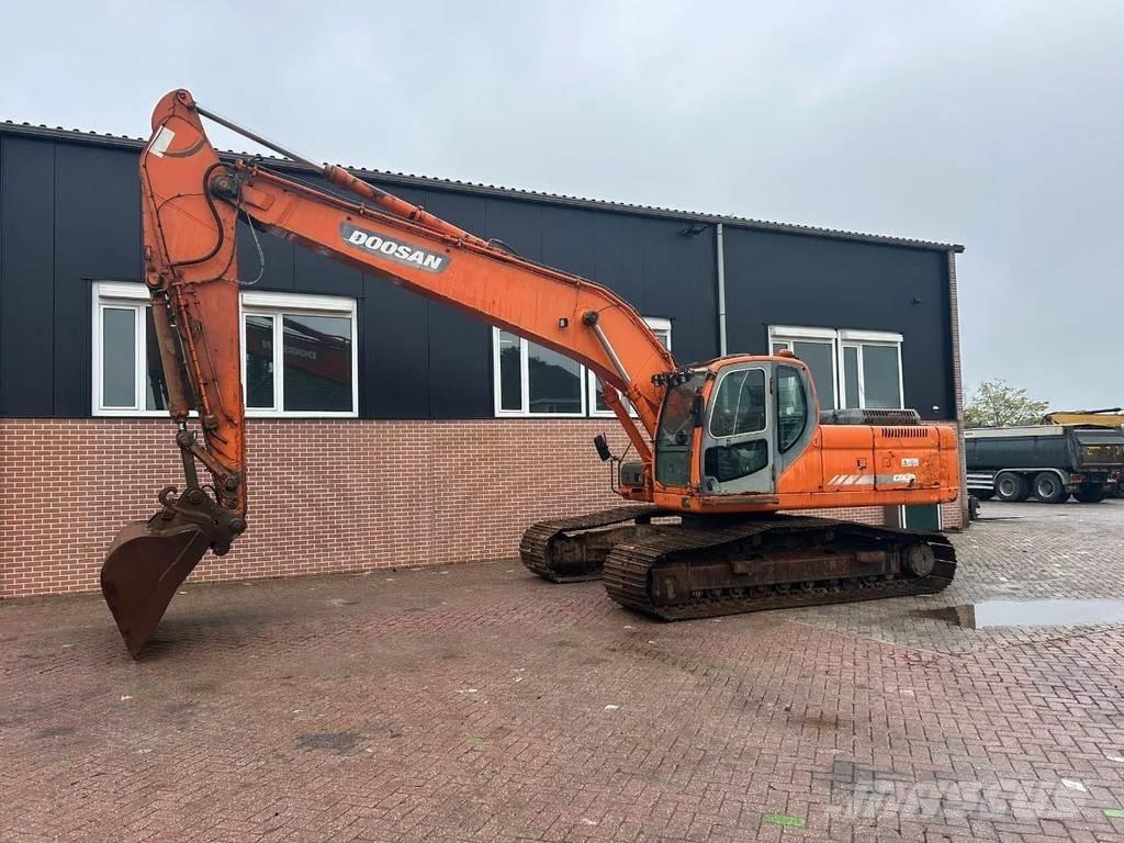 Doosan DX255LC Bageri gusjeničari