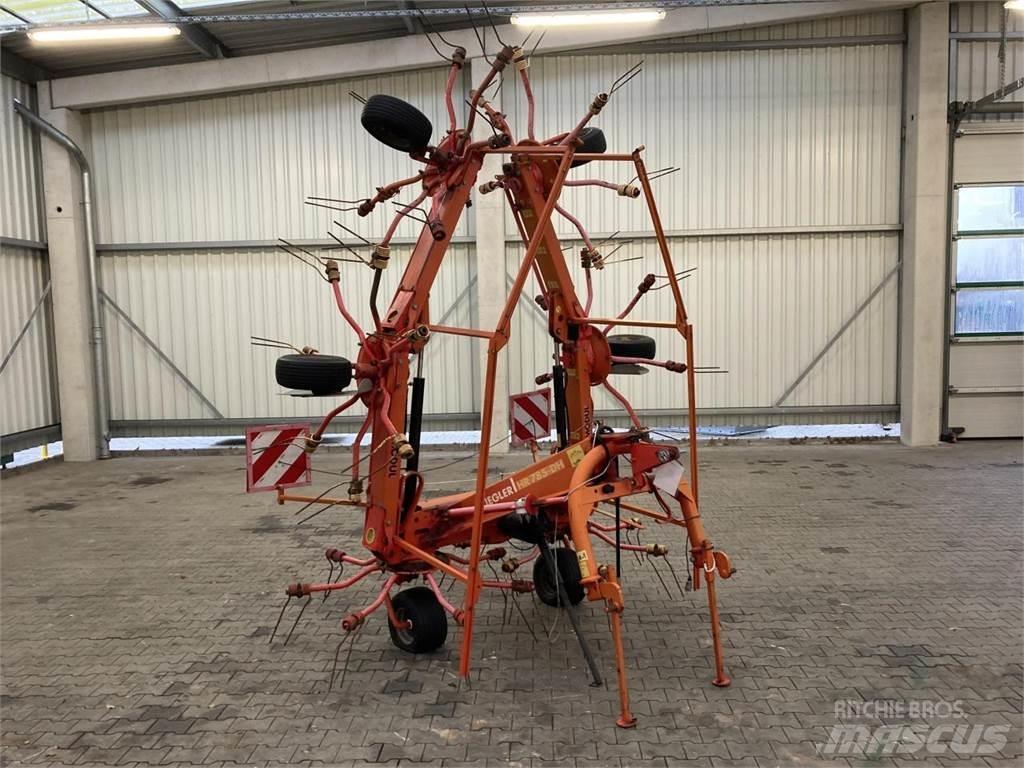 Ziegler HR785DH Okretači i sakupljači sijena
