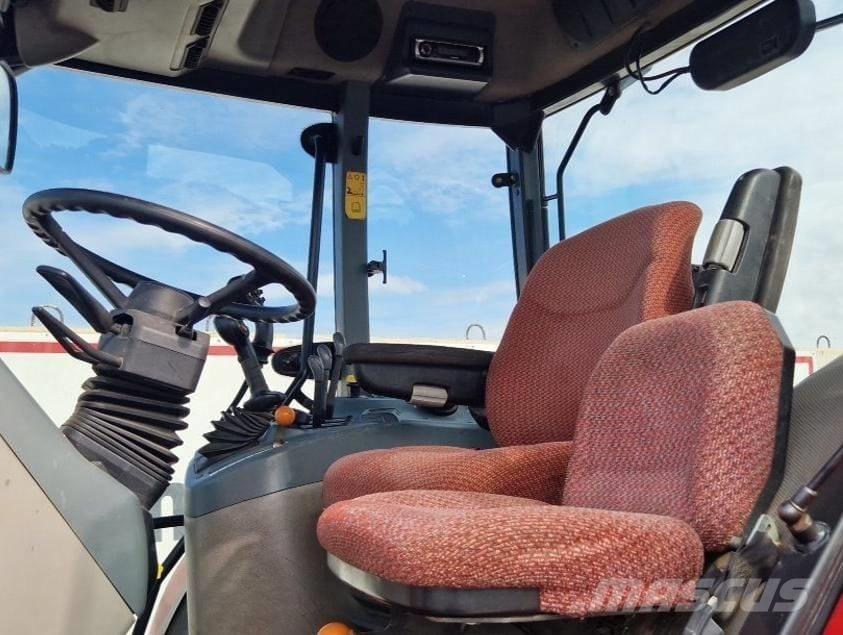 McCormick MC105 Traktori