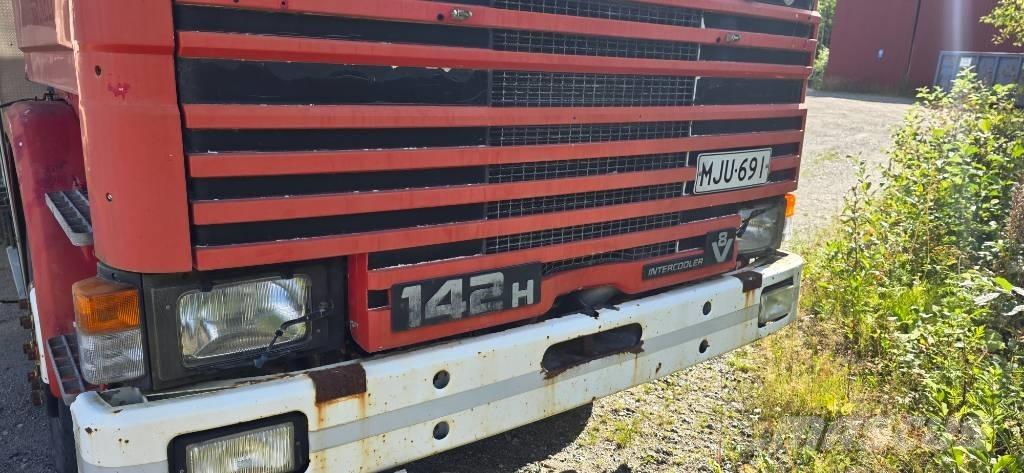 Scania 142 H Vatrogasna vozila
