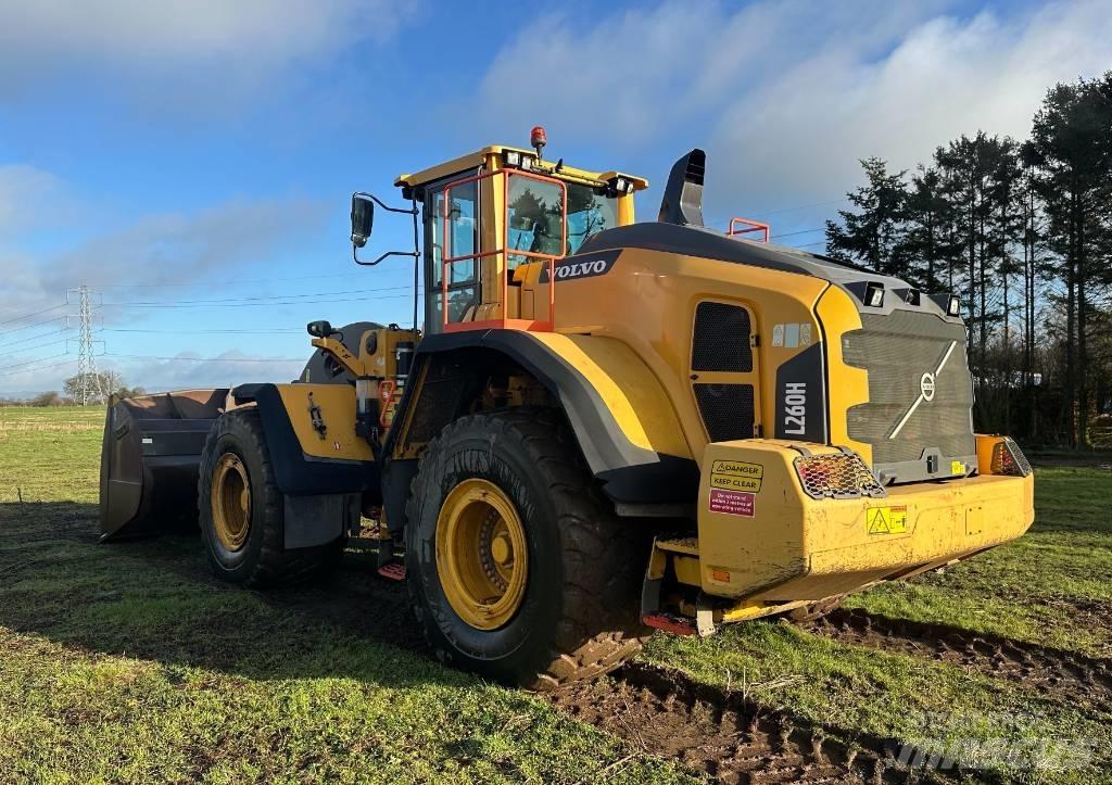 Volvo L 260 H Utovarivači na kotačima