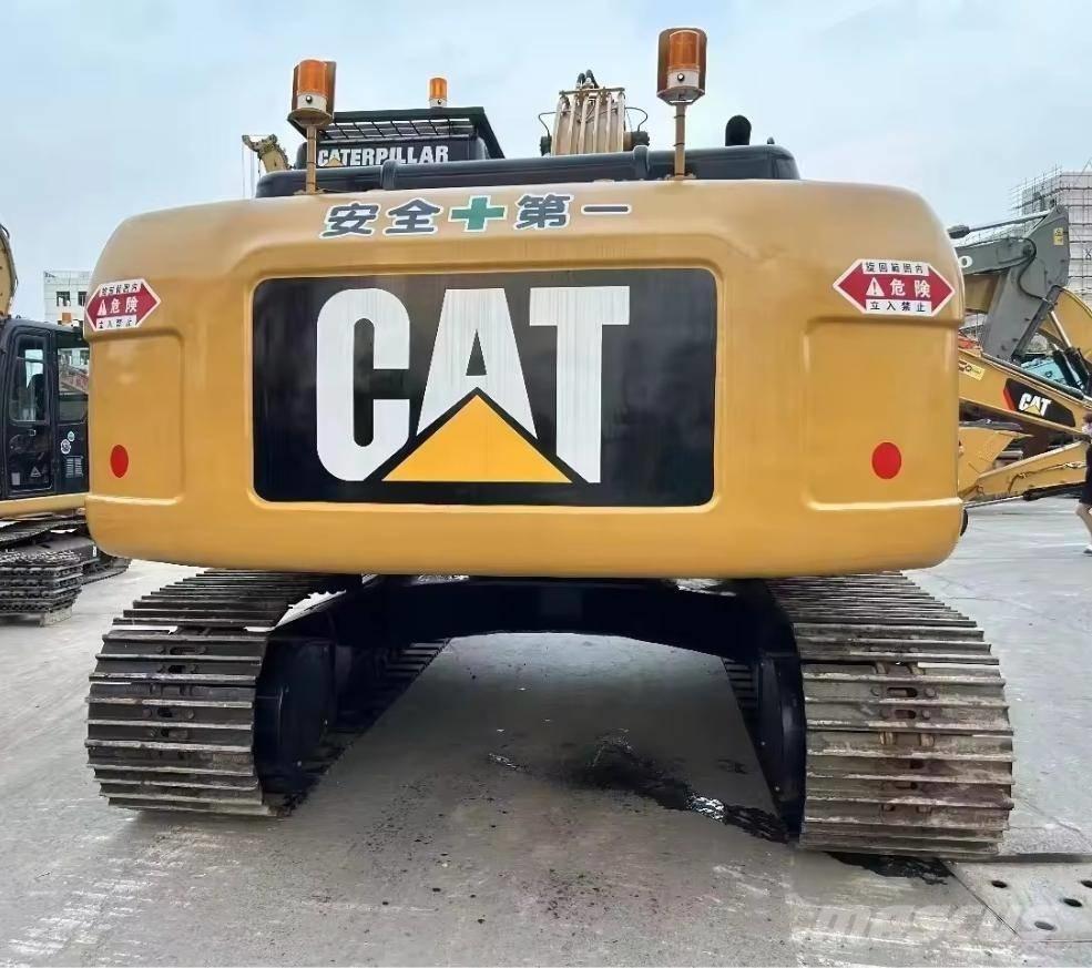 CAT 323 D Bageri gusjeničari