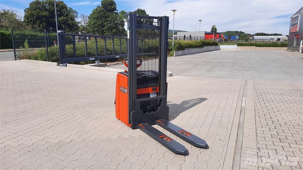Linde L16 - BR1173 Ručni električni viličar