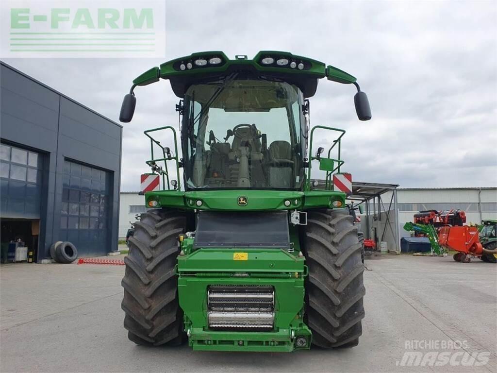 John Deere 9800 Strojevi za krmu na vlastiti pogon