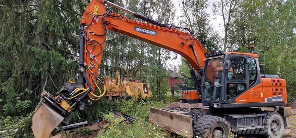 Doosan DX170W Bageri na kotačima