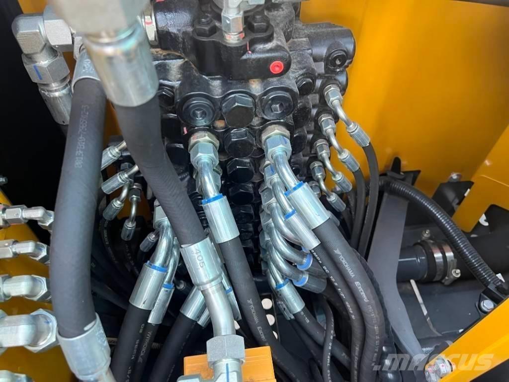 XCMG XE 75 Bageri gusjeničari