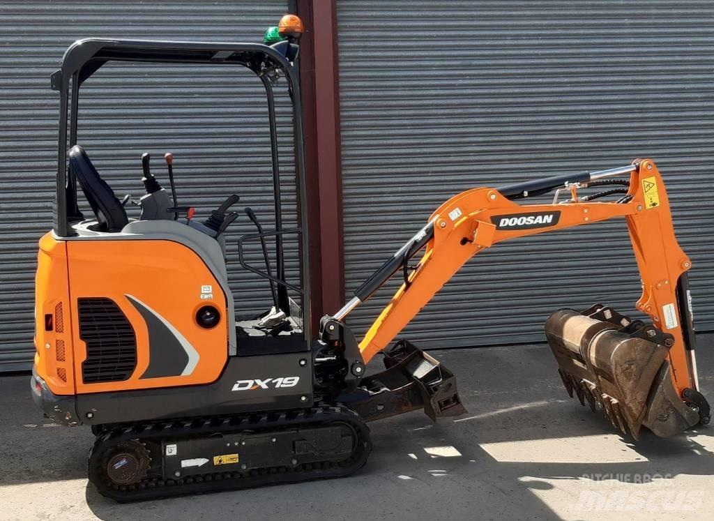 Doosan DX 19 Mini bageri <7t