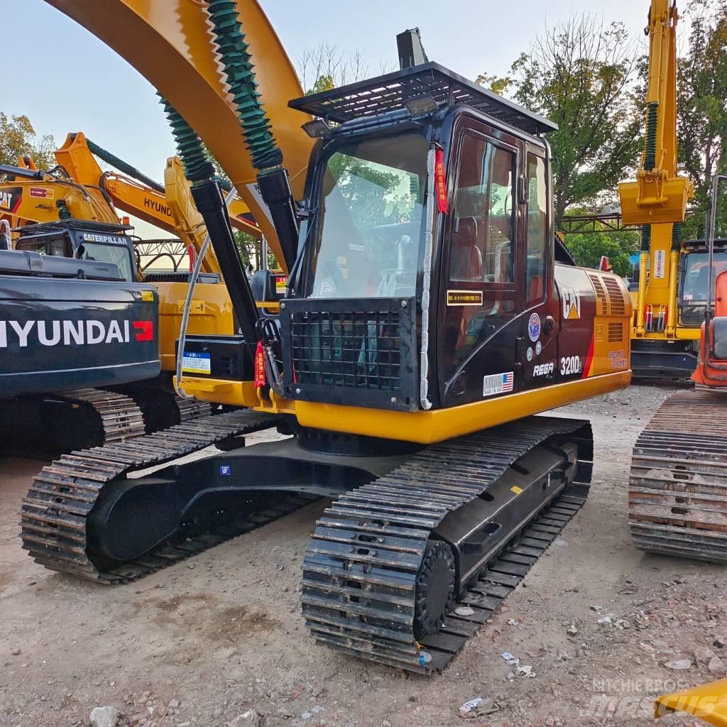 CAT 320 D2L Bageri gusjeničari