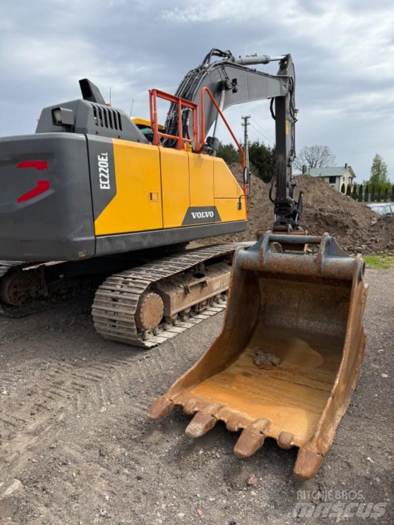 Volvo EC 220 EL Bageri gusjeničari