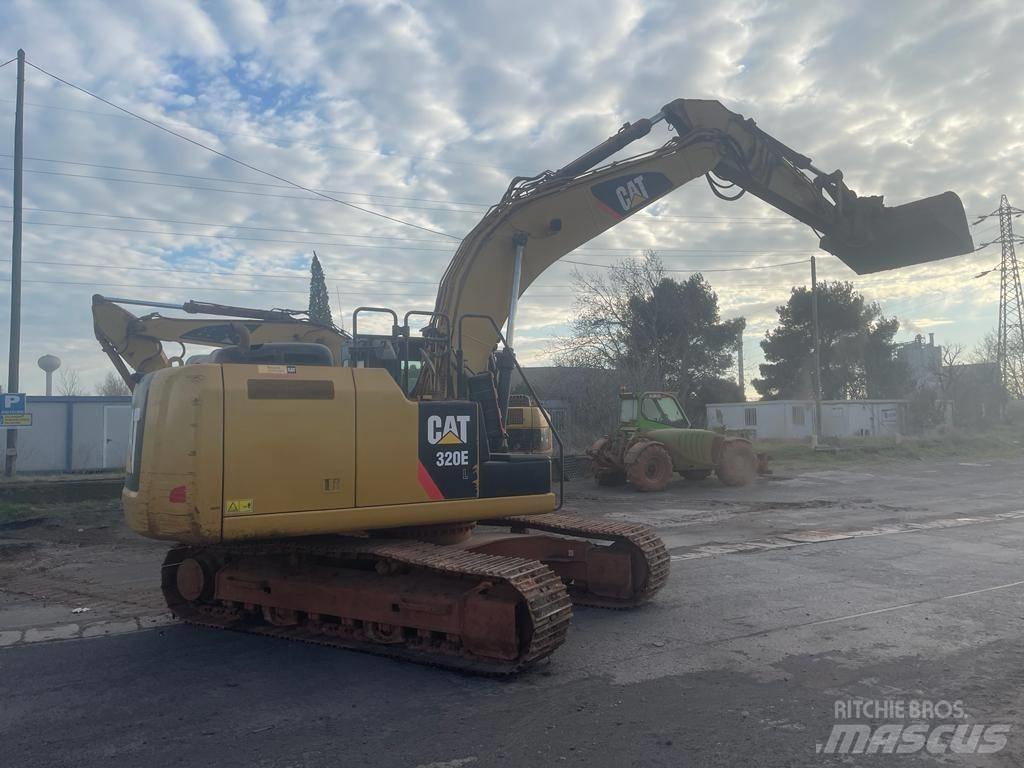 CAT 320 E Bageri gusjeničari