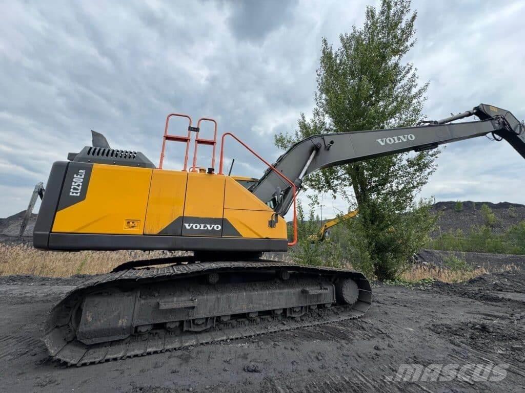 Volvo EC250ELR Bageri gusjeničari