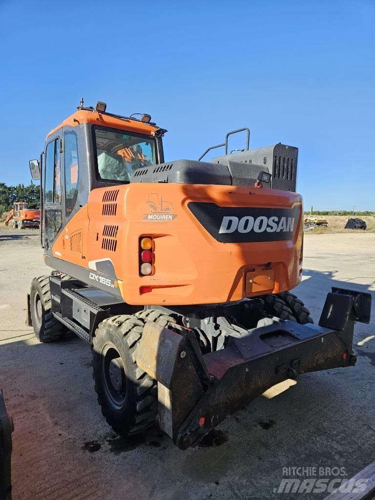 Doosan DX 165 W-5 Bageri na kotačima