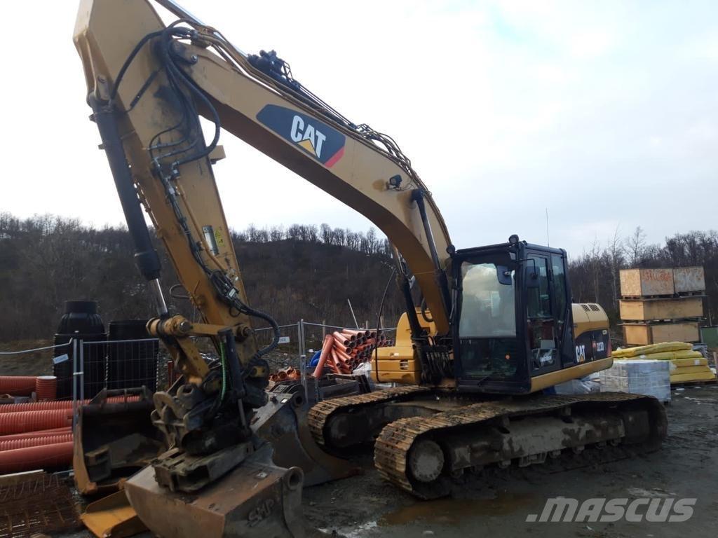 CAT 323 D L Bageri gusjeničari