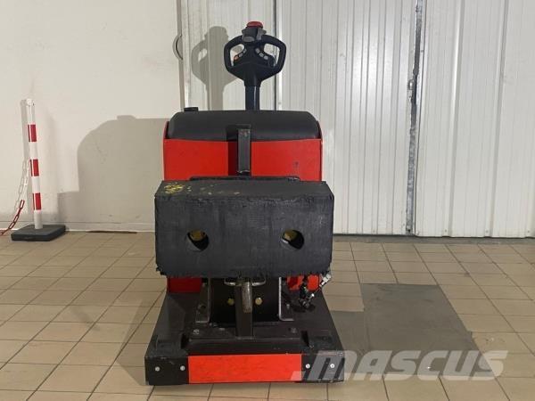 Manitou TI30 RM SP Samopogonski ručni viličari