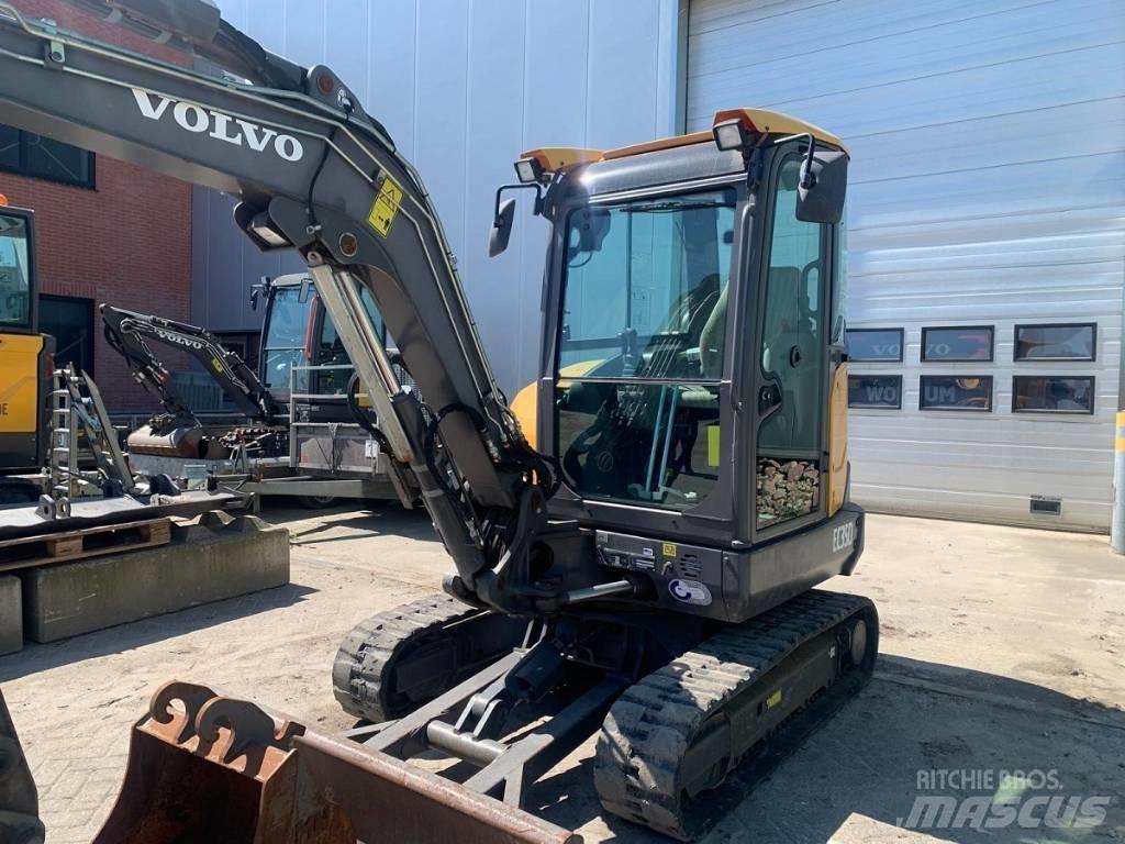 Volvo EC 35 D Mini bageri <7t