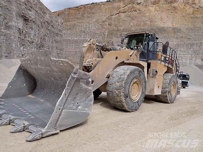 CAT 988K Utovarivači na kotačima